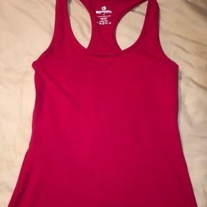 Workout tank top